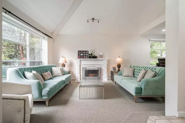 Surrey, BC V3X 2X2,12356 56 AVE