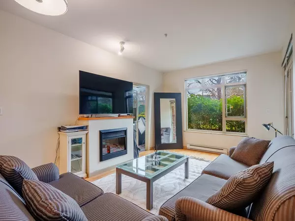 Port Moody, BC V3H 5M9,100 Capilano RD #105