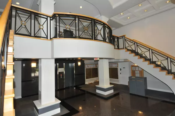 Richmond, BC V7C 5R9,5888 Dover CRES #302