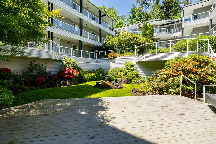 2733 Atlin PL #308, Coquitlam, BC V3C 5B1