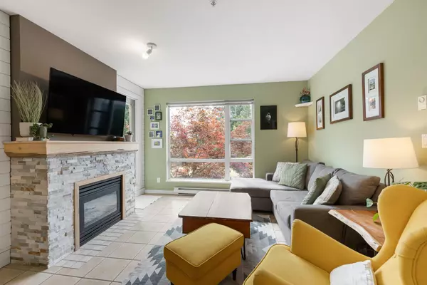 North Vancouver, BC V7G 2S9,3629 Deercrest DR #219