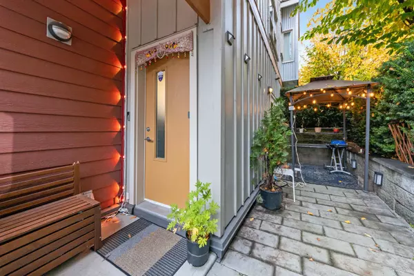 Richmond, BC V6X 0K8,10119 River DR #9
