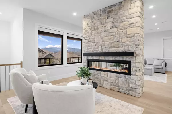21996 Isaac CRES, Maple Ridge, BC V2X 8N8