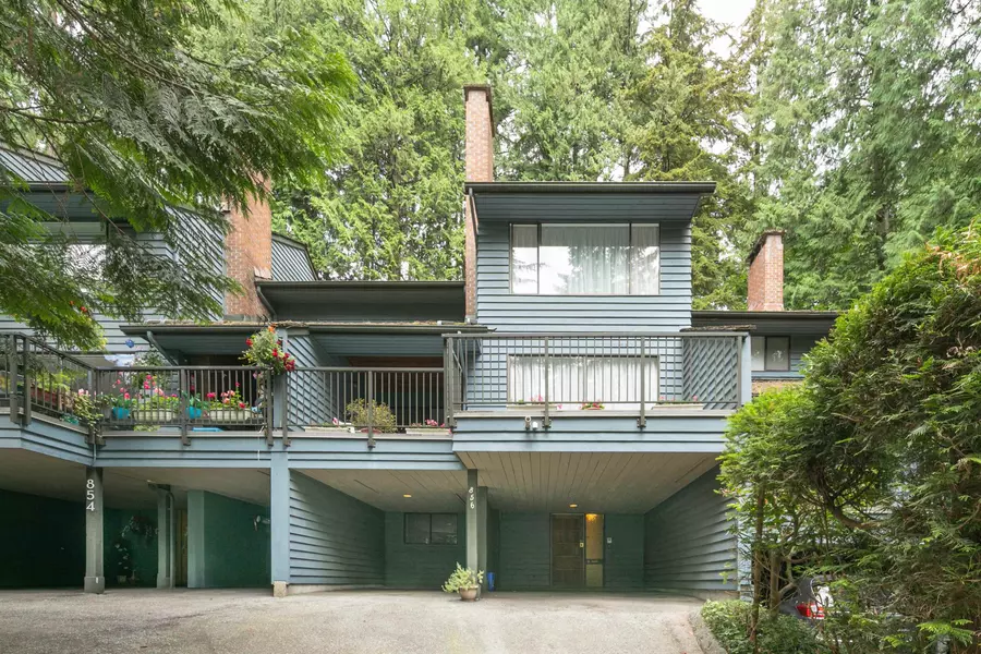 856 Frederick RD, North Vancouver, BC V7K 2Y3