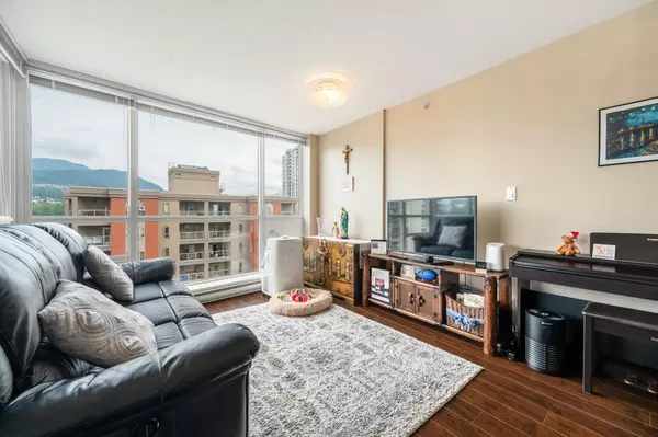 Coquitlam, BC V3B 0C3,2978 Glen DR #1201