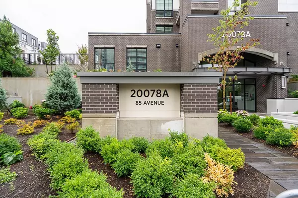 Langley, BC V2Y 3Z2,20078 85 AVE #A211