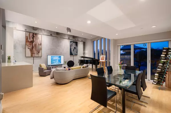 Vancouver, BC V6L 1W6,3113 W 27th AVE