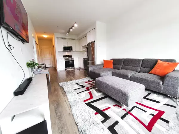 Surrey, BC V3W 3N7,13623 81a AVE #502