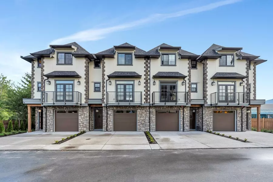 6590 Fern ST #8, Chilliwack, BC V2R 2Z7