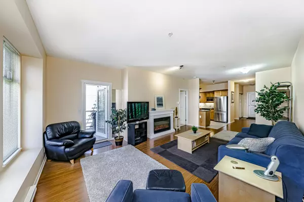 Port Coquitlam, BC V3C 1X7,2488 Welcher AVE #305