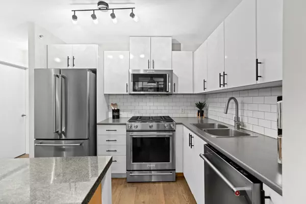 North Vancouver, BC V7M 3N9,175 W 1st ST #510