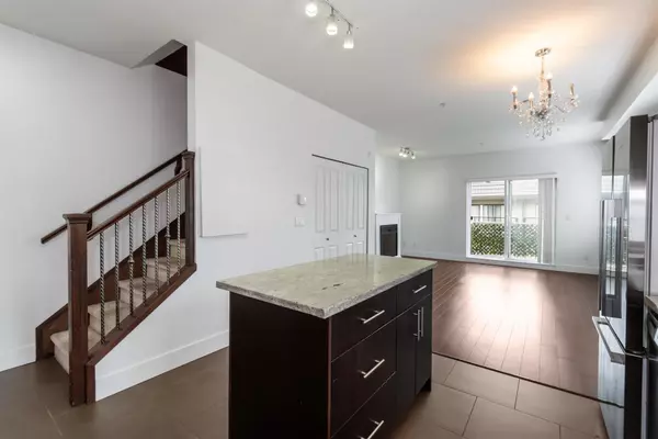 Burnaby, BC V5B 3S9,368 Ellesmere AVE #232