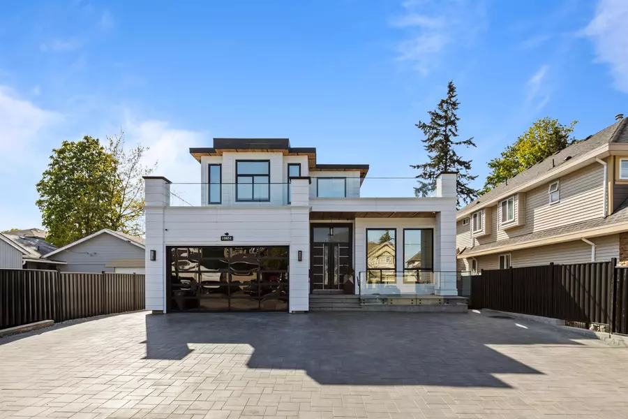 10851 130 ST, Surrey, BC V3T 3L9