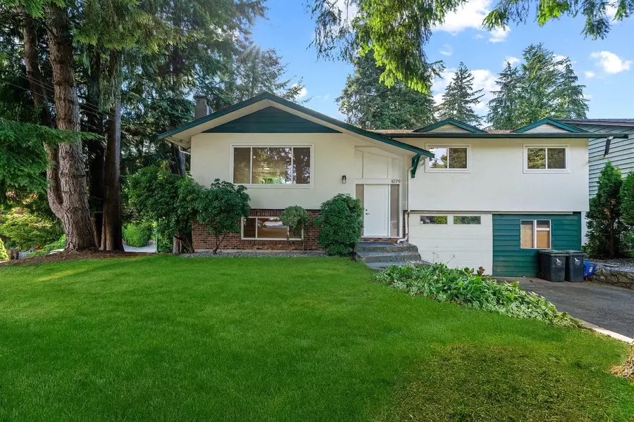 1079 Lytton ST, North Vancouver, BC V7H 2A7