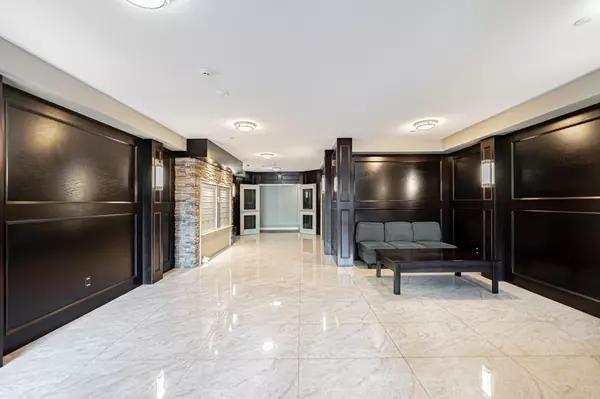 Langley, BC V2Y 3L7,8561 203a ST #101