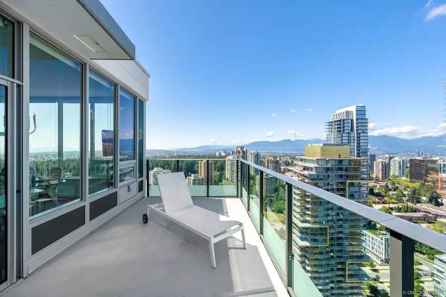 6463 Silver AVE #3204, Burnaby, BC V5H 0K4