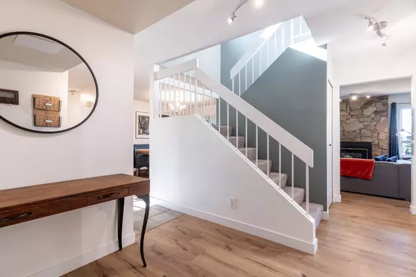 Port Moody, BC V3H 4A6,1502 Fernwood PL