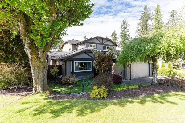 1502 Fernwood PL, Port Moody, BC V3H 4A6