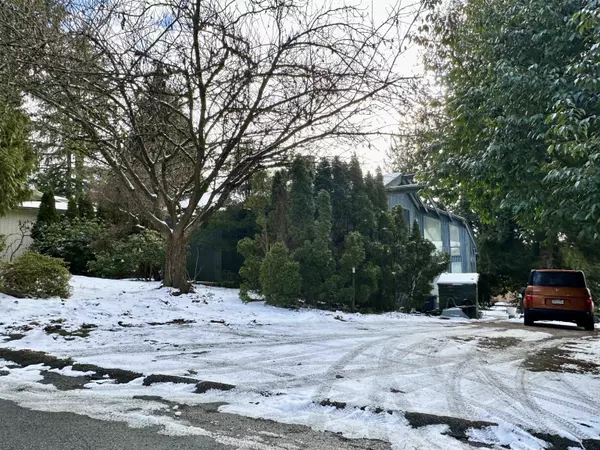 Coquitlam, BC V3K 1N4,280 Mariner WAY