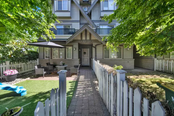 Surrey, BC V3W 2N6,13368 72 AVE #101