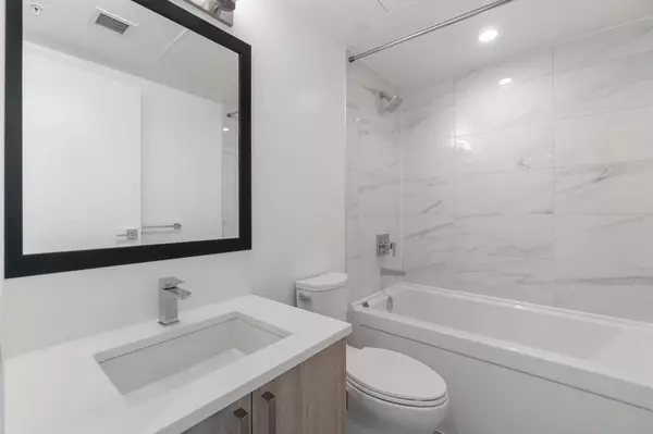 13350 Central AVE #1112 Surrey, BC V3T 0S1