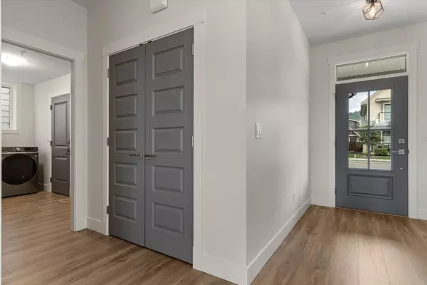 46211 Promontory RD #114 Chilliwack, BC V2R 6E4