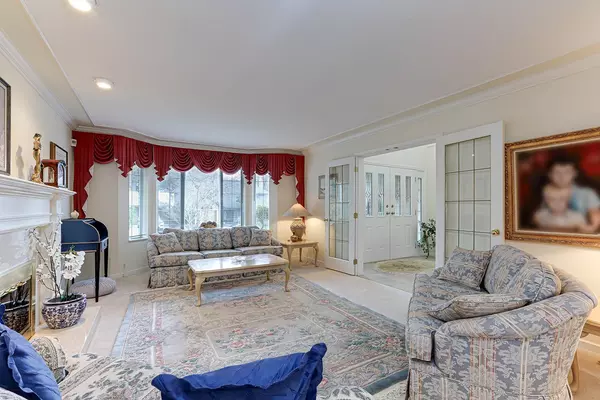 Tsawwassen, BC V4M 4B2,1254 Pacific DR