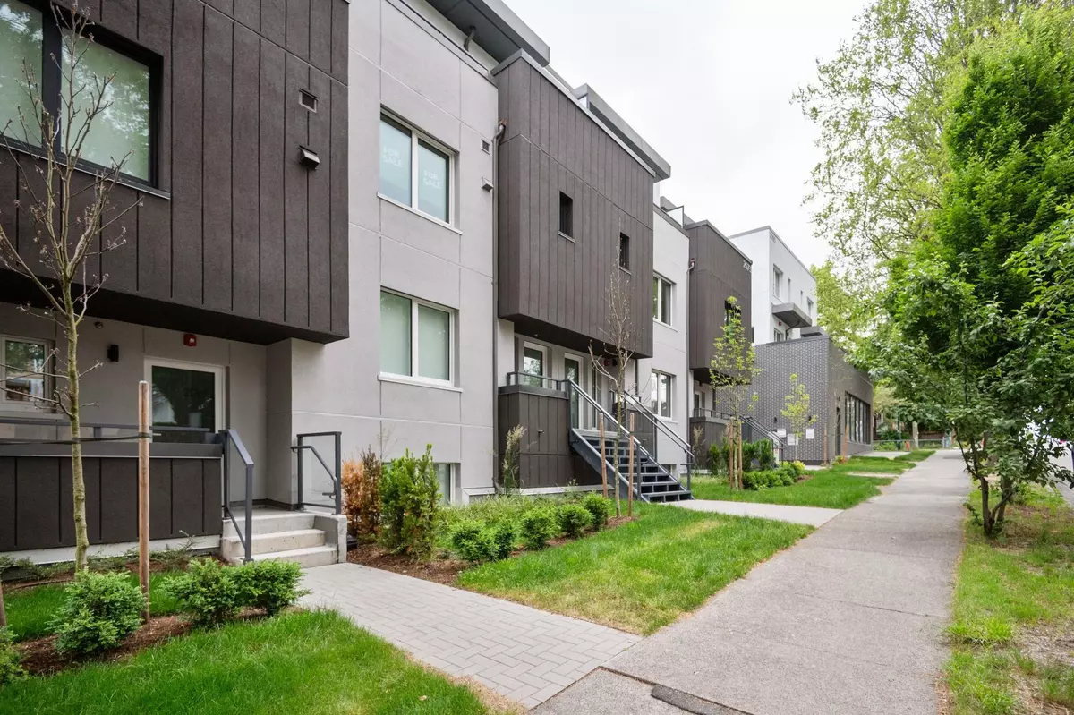 Vancouver, BC V5N 1B6,2085 E 1st AVE #110