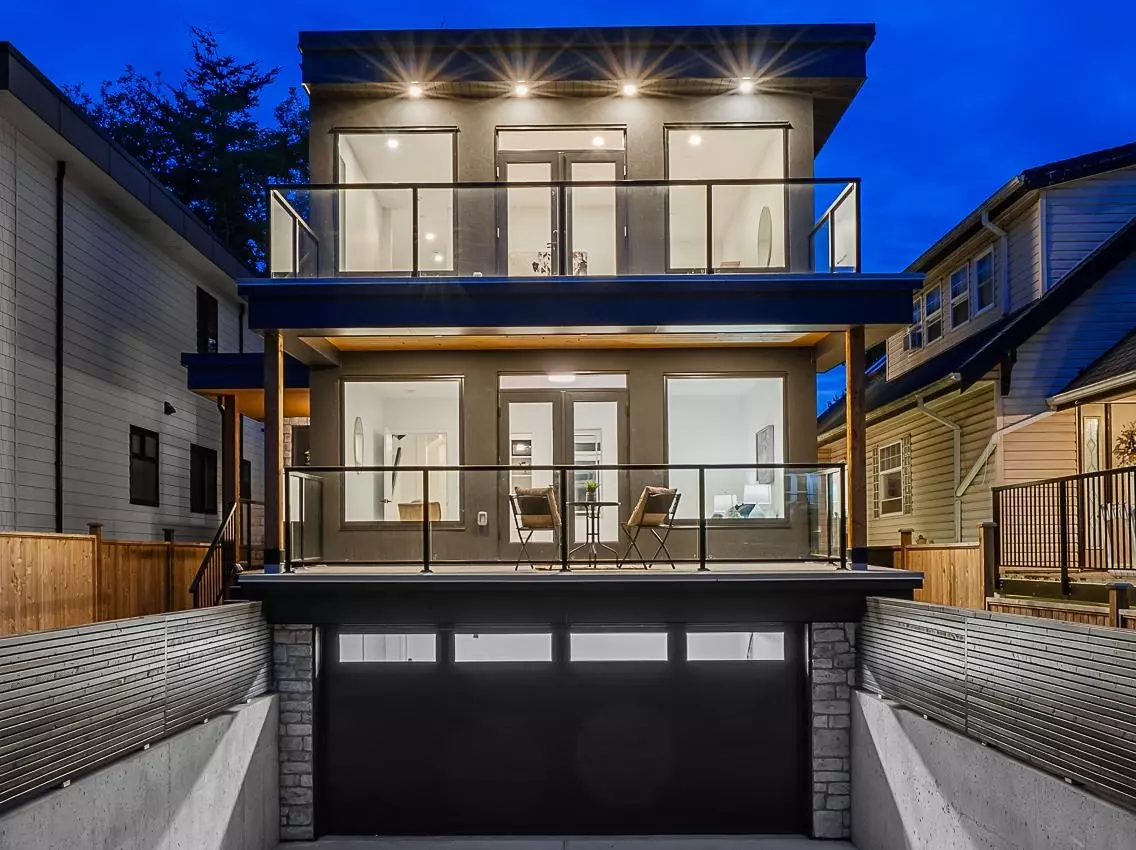 White Rock, BC V4B 4N7,855 Lee ST