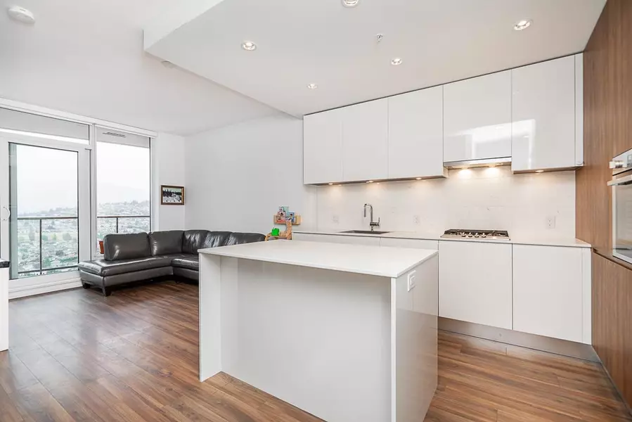 4650 Brentwood BLVD #3210, Burnaby, BC V5C 0M3