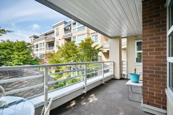Vancouver, BC V6M 2B7,2105 W 42nd AVE #203