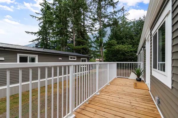 Hope, BC V0X 1L1,65367 Kawkawa Lake RD #34