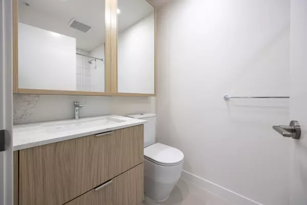 Coquitlam, BC V3J 0S4,537 Cottonwood AVE #3705