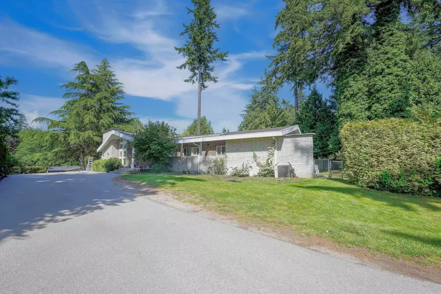 2644 140 ST, Surrey, BC V4P 2C7