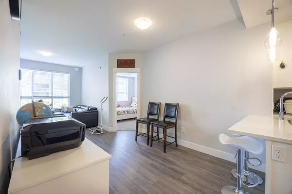 Port Coquitlam, BC V3C 0S4,2180 Kelly AVE #3420