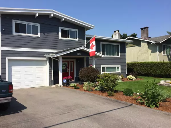 10941 152nd ST, Surrey, BC V3R 4H5