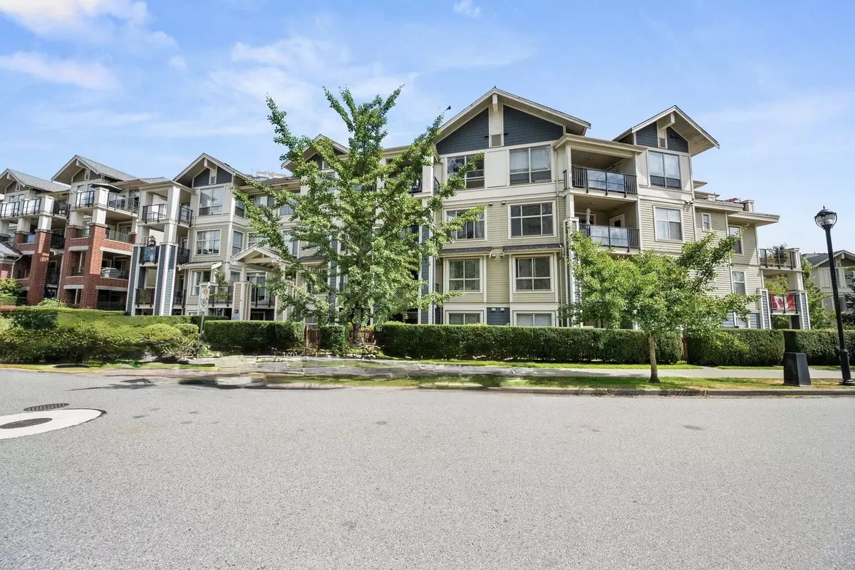 New Westminster, BC V3L 0B6,275 Ross DR #408