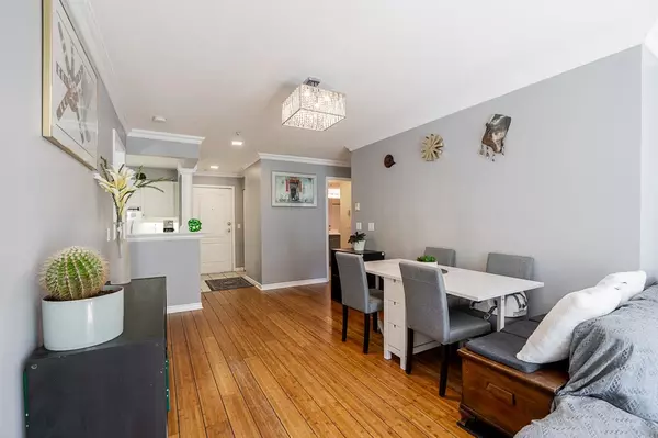 Port Coquitlam, BC V3B 7W9,1669 Grant AVE #110