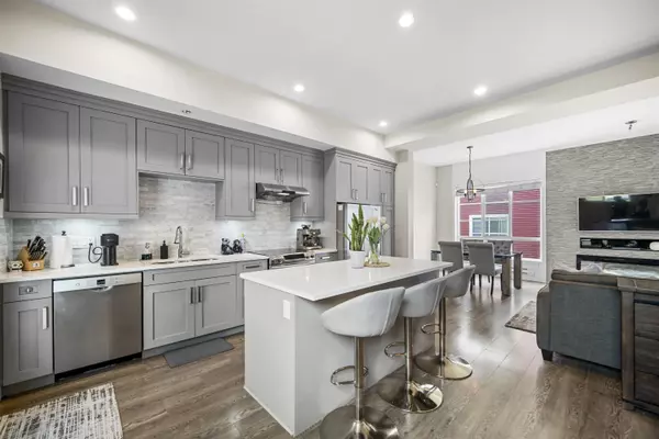 Surrey, BC V4N 6N4,6945 185 ST #12