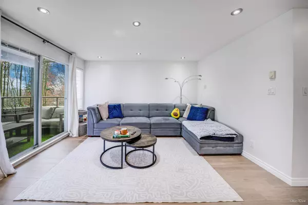 Coquitlam, BC V3K 3M6,525 Austin AVE #301