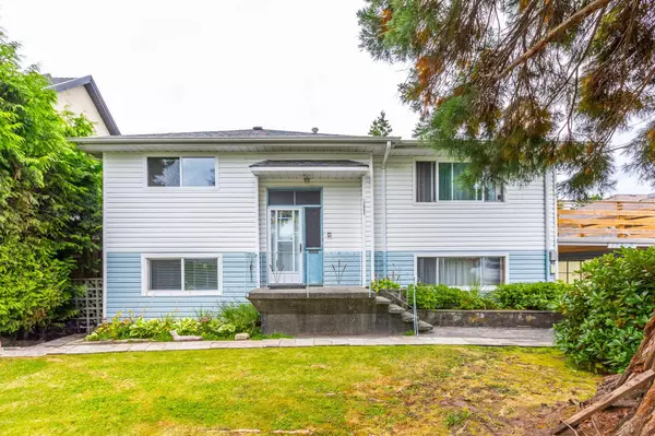 12069 97 AVE, Surrey, BC V3V 2C7