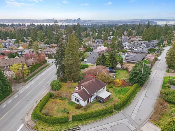 3975 Highland BLVD, North Vancouver, BC V7R 2Y7