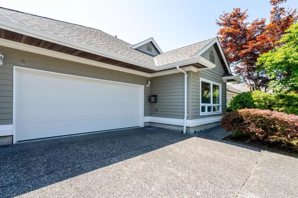 Surrey, BC V4A 7E8,1881 144 ST #9