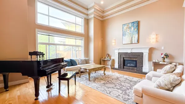 Richmond, BC V7A 1B8,7840 Belair DR