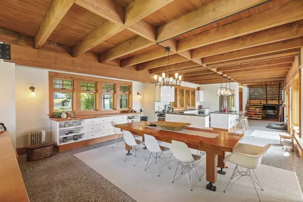 329 Esplanade RD Keats Island, BC V0N 1G2