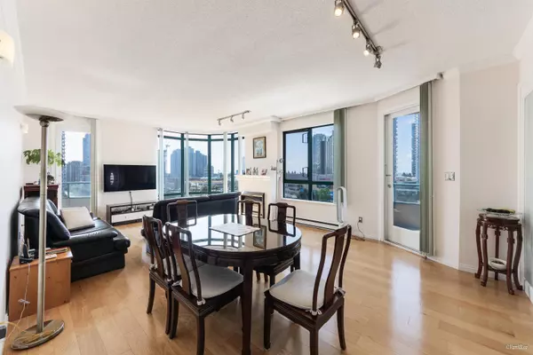 Burnaby, BC V5H 4N1,4603 Hazel ST #1402