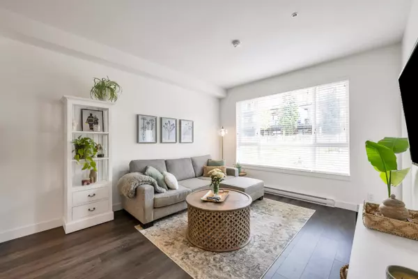 Surrey, BC V3S 6X6,16396 64 AVE #305