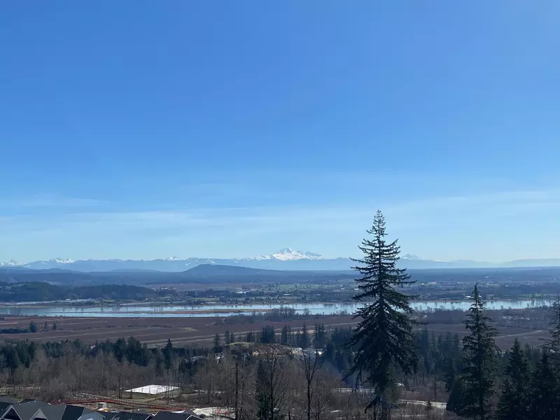 1435 Shay ST, Coquitlam, BC V3E 0M3