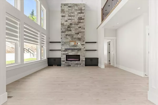 43360 Blue Grouse LN Lindell Beach, BC V2R 0X8