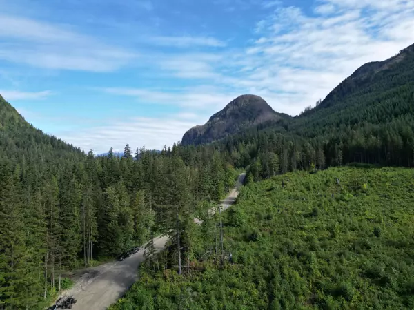 241AC Sylvester RD Mission, BC V2V 7G7